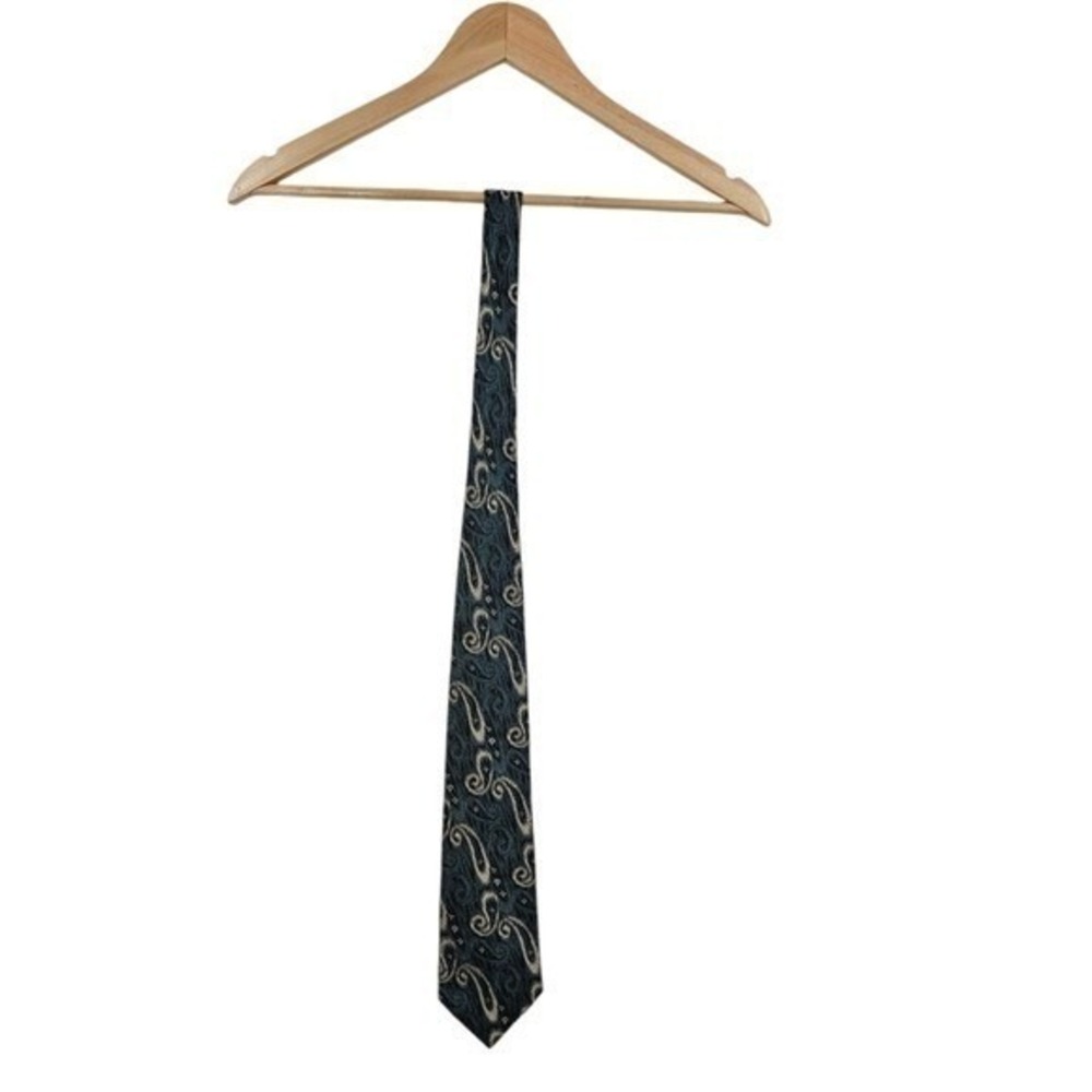 Vintage Fendi Italy Designer Silk Paisley Tie 3 1/2 wide 57 in Long Blue Cream - Picture 4 of 7